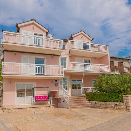 Apartments Zdravka 洛克瓦罗戈兹尼察 外观 照片