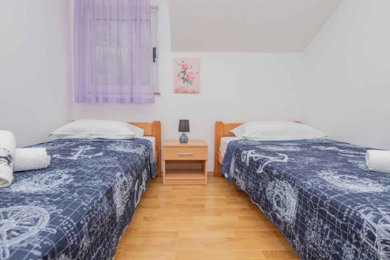 Apartments Zdravka 洛克瓦罗戈兹尼察 外观 照片