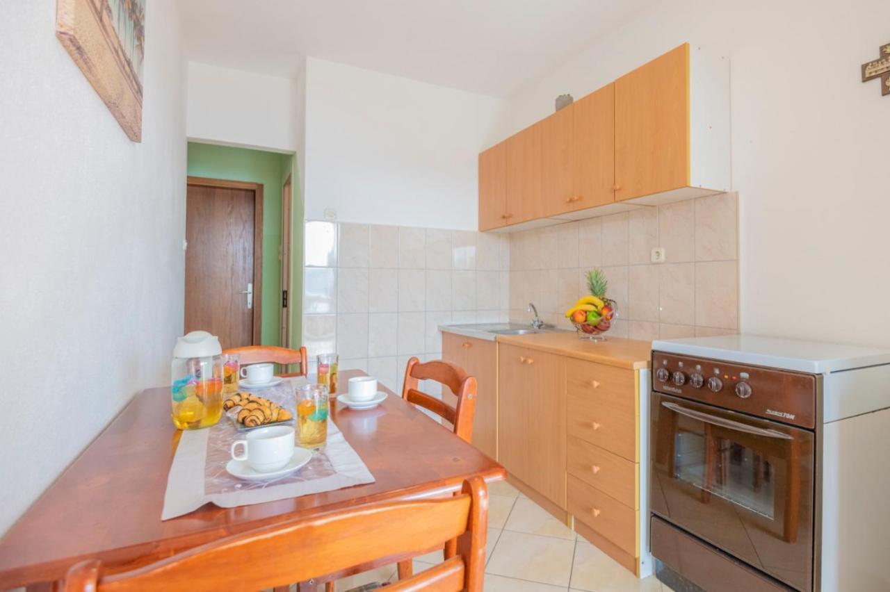 Apartments Zdravka 洛克瓦罗戈兹尼察 外观 照片