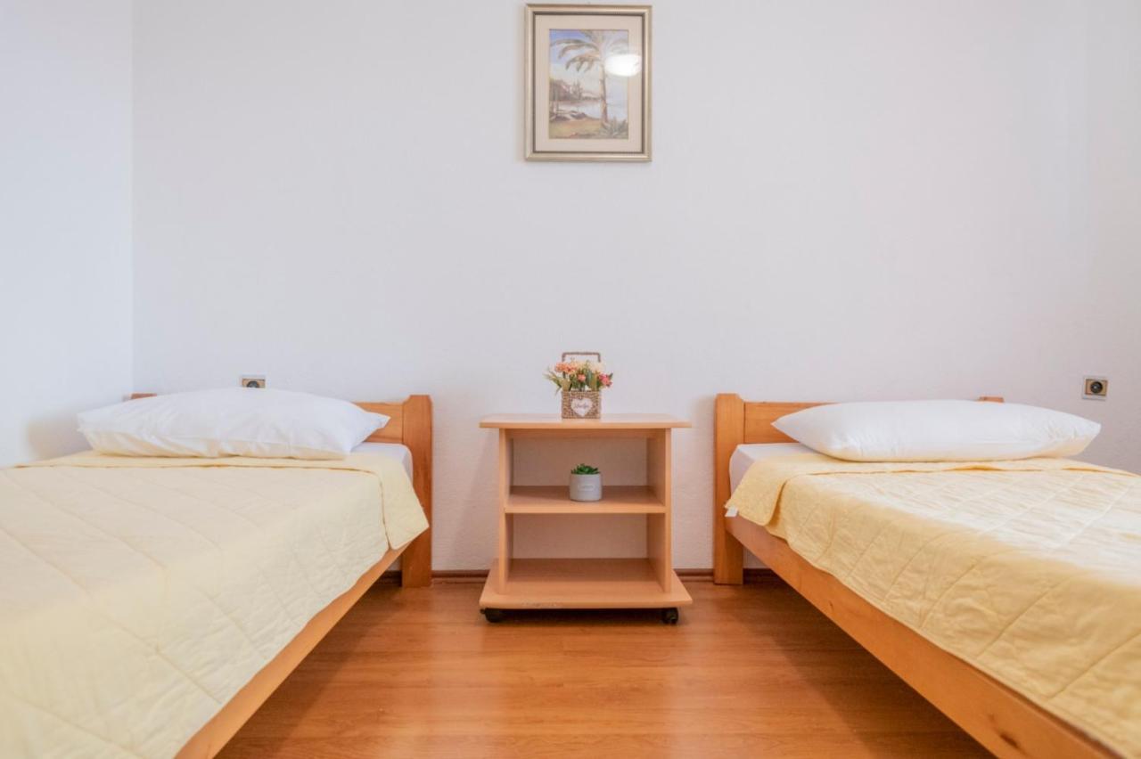 Apartments Zdravka 洛克瓦罗戈兹尼察 外观 照片