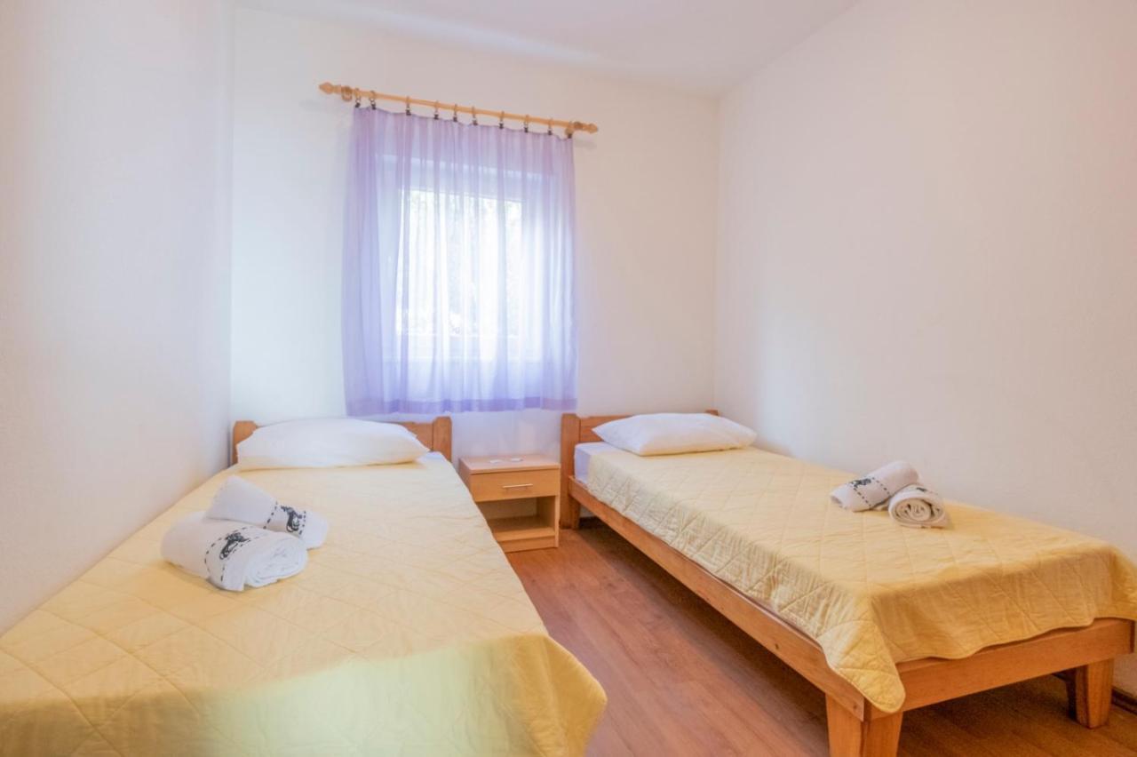Apartments Zdravka 洛克瓦罗戈兹尼察 外观 照片