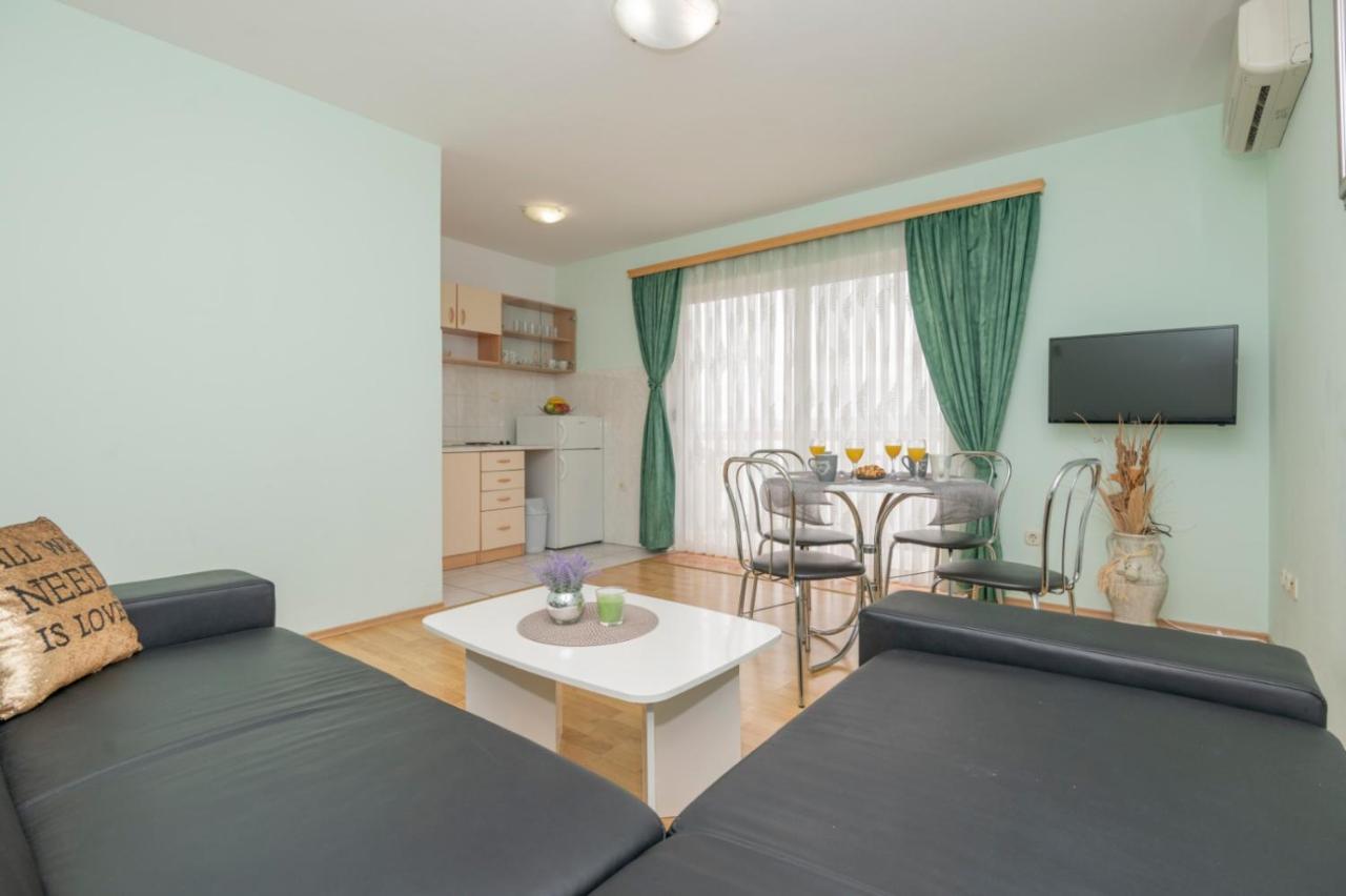 Apartments Zdravka 洛克瓦罗戈兹尼察 外观 照片
