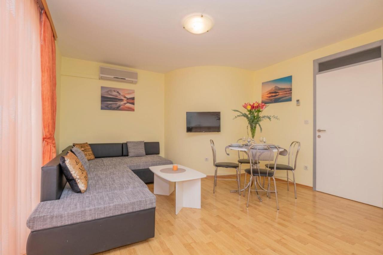 Apartments Zdravka 洛克瓦罗戈兹尼察 外观 照片