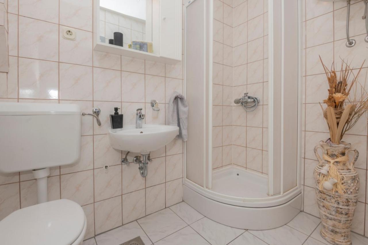 Apartments Zdravka 洛克瓦罗戈兹尼察 外观 照片