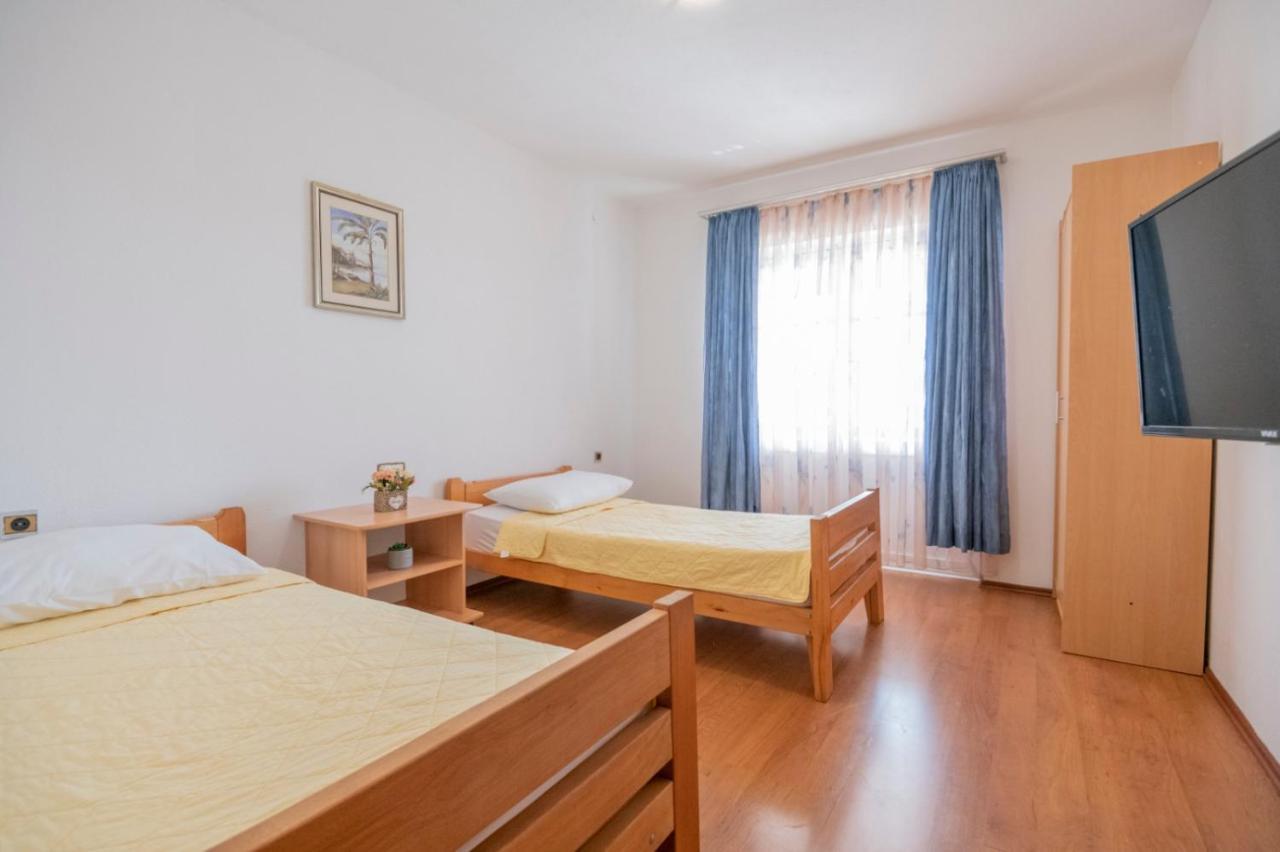 Apartments Zdravka 洛克瓦罗戈兹尼察 外观 照片
